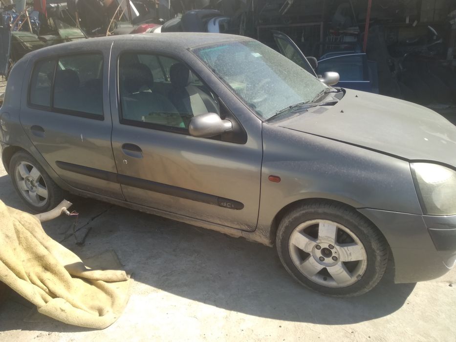 Рено Клио 1.5 dci Renault clio.1.5 dci. Само на части