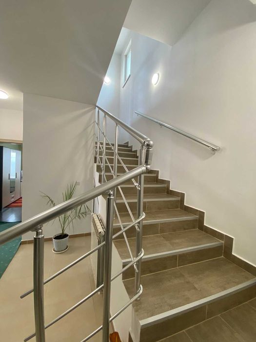 Давам под наем къща за гости, намираща се в село Горен Близнак