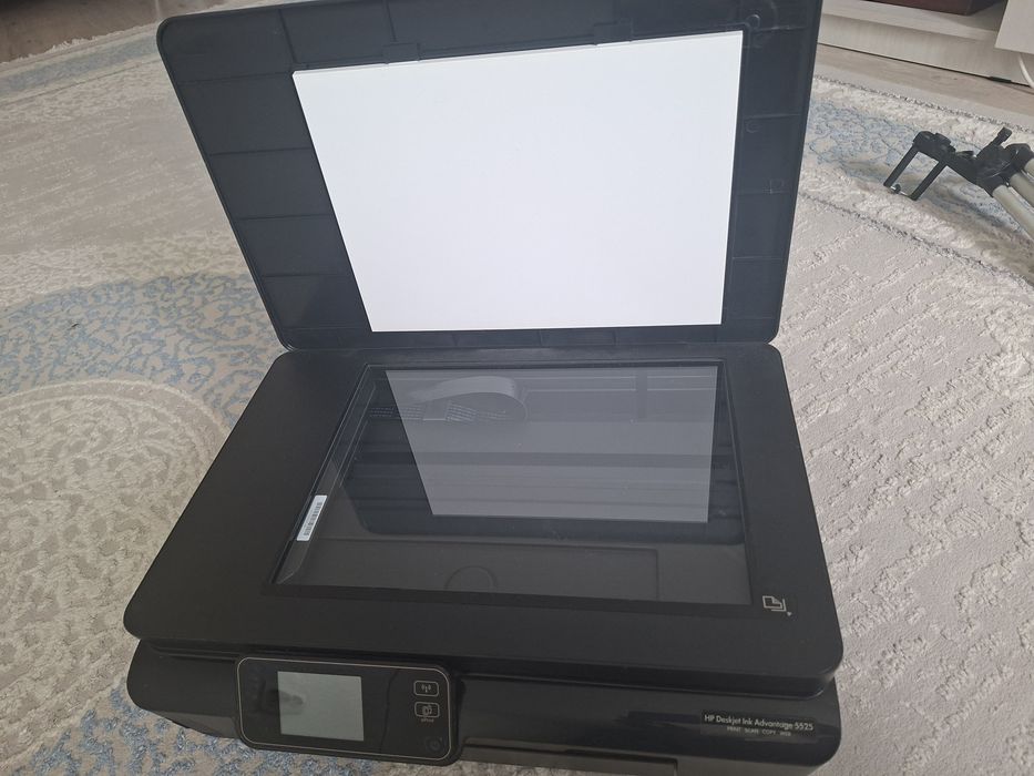 HP Deskjet Ink Advantage 5525.