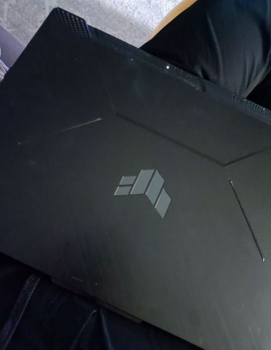 продам игровой ноутбук