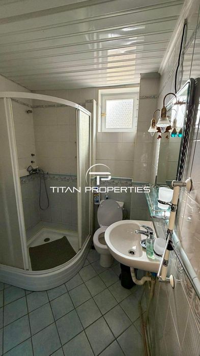 Къща, под наем, гр. Каварна