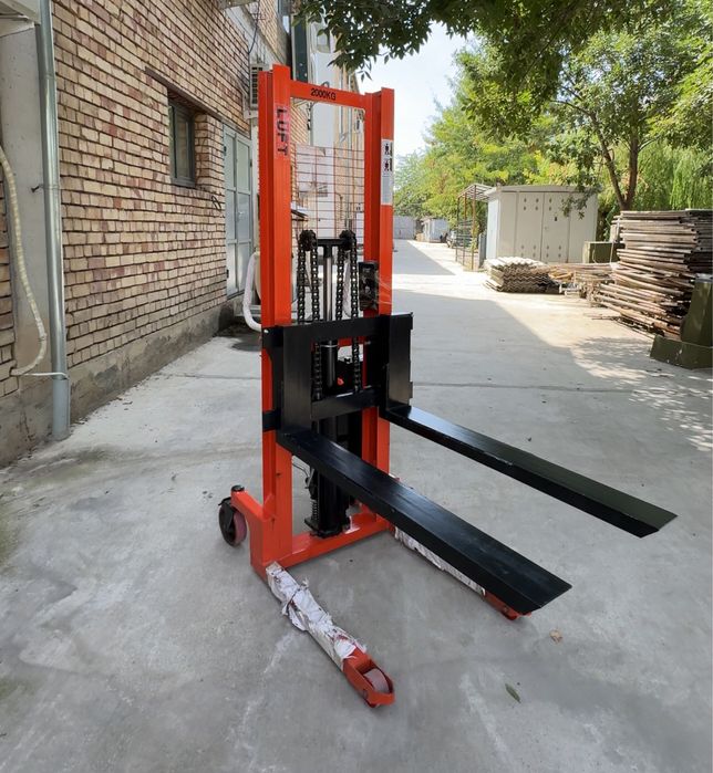 Штаблёр пол Автомат 2 тонна 1,60 см поднимает