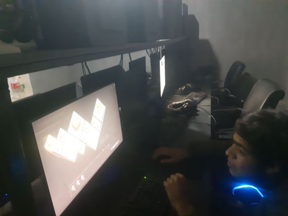 Komputer club sotiladi