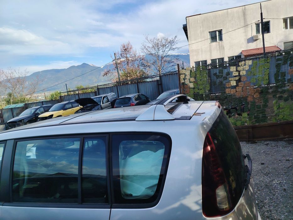 Renault Espace 3.0 TDCI , Рено Еспейс на части!
Май 2007