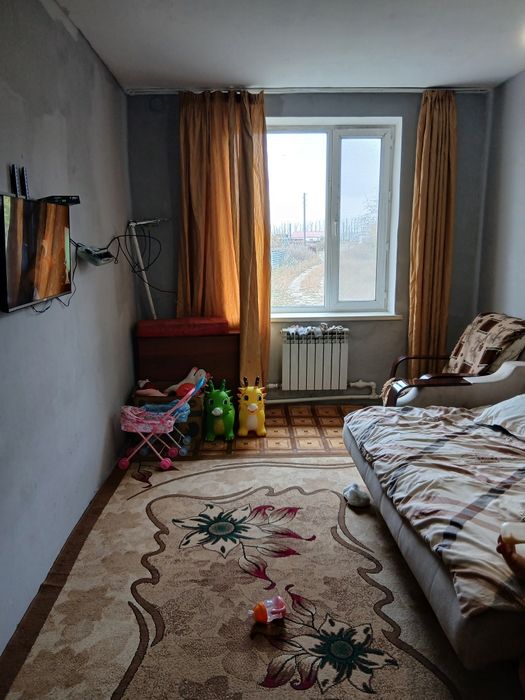 Продается дом в поселке Сарытөбе