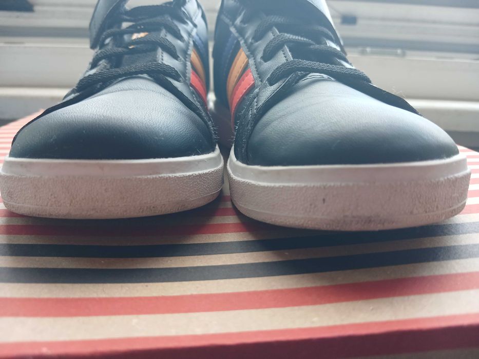 Детски спортни обувки Adidas