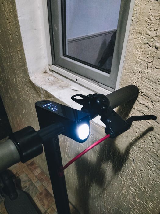 Электросамокат Xiaomi M365