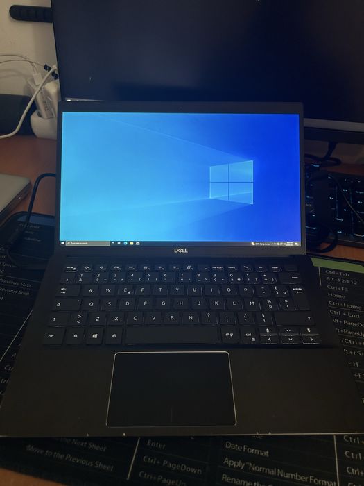 Când laptop Dell Latitude 3301