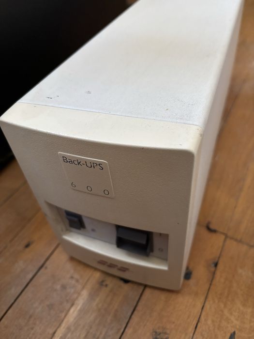 UPS Back 600. използван