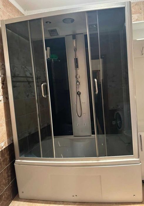 Продам душевую кабину