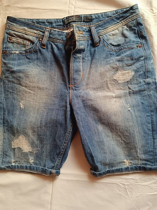 Къси дънкови панталони