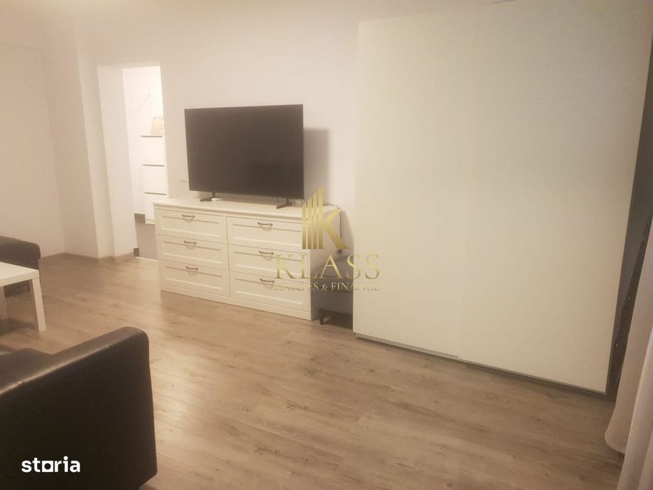 Apartament 3 camere - Strada Lev Tolstoi