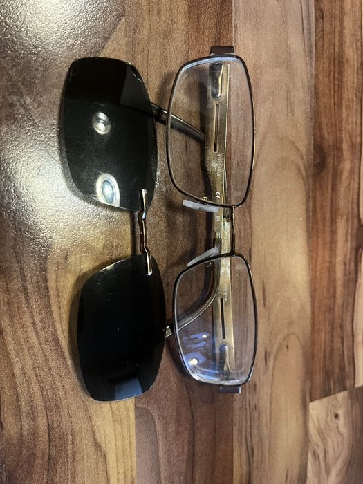 Очила с диоптър -3 със слънчевия клипс