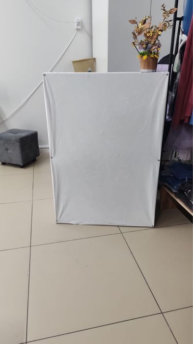 Продам маленький ресепшн