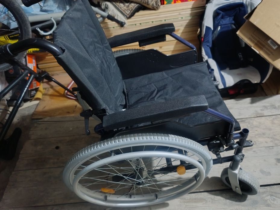 Коляска инвалидная