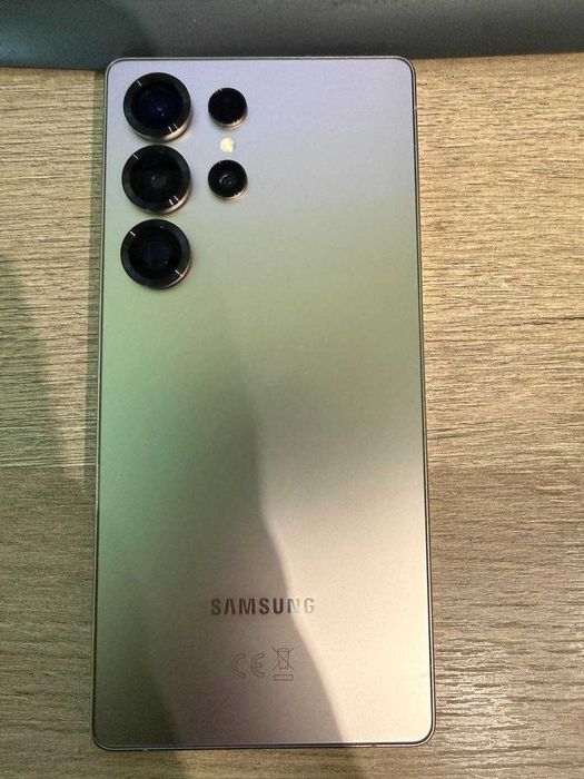 Samsung galaxy s 25 ultra 512gb в гарация до 20.02.2027