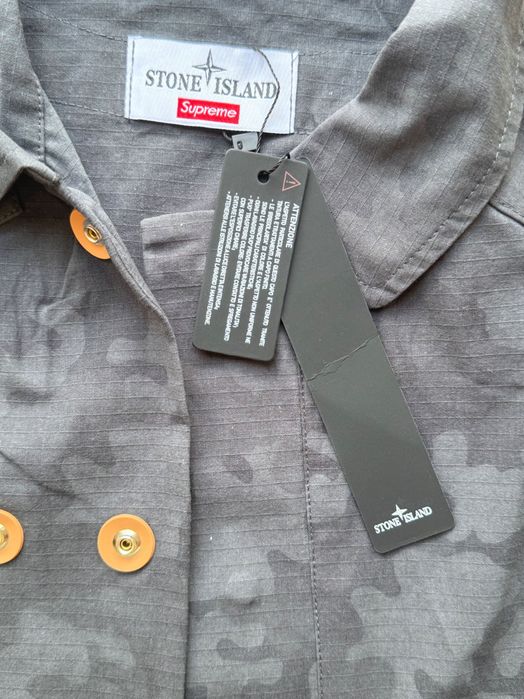 Stone island supreme