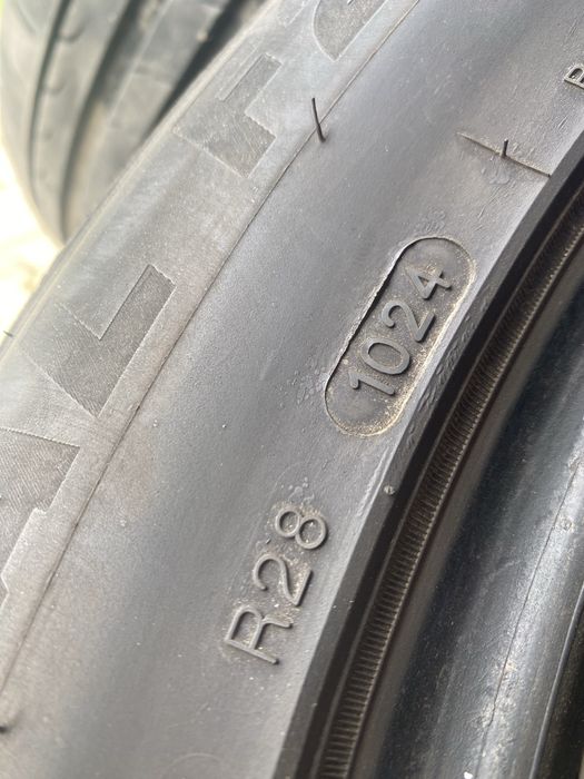 225/55R17  Vara