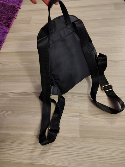 Rucsacel negru unisex