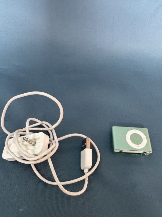 Айпод , Apple Ipod shuffle 2gb , mode A1204