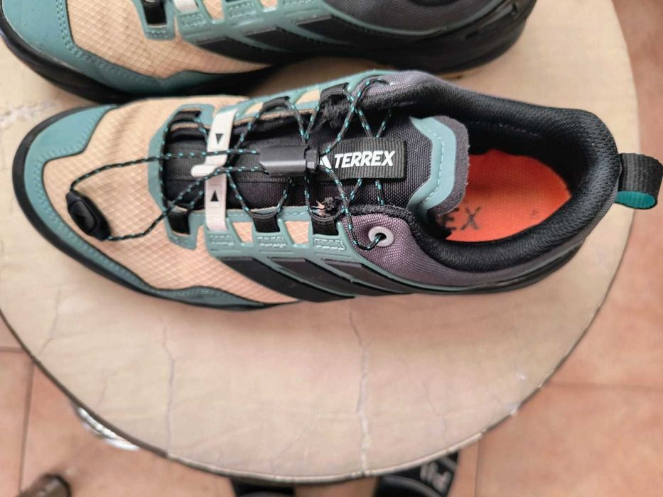 Adidas Terrex Skychaser Gore Tex, mărimea 40 2/3, cu cutie