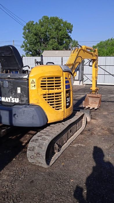 Продам мини экскаватор Komatsu pc30