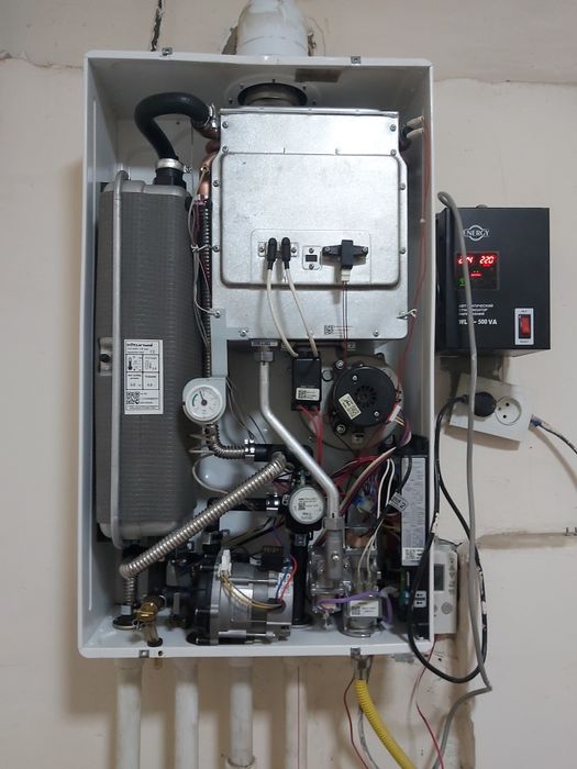 Ремонт котёл  аристон газ калонка гарантия  есть