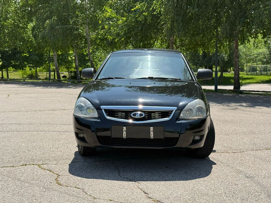 Авто  Лада Приора