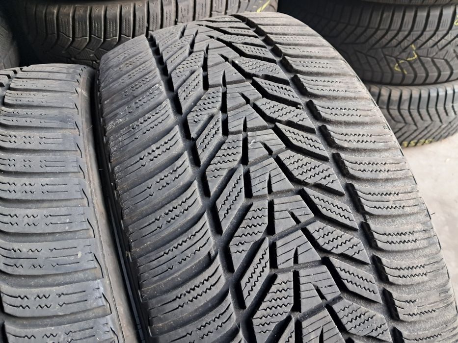 Anvelope second hand iarna 255 35 R21 Hankook 7.4mm 2022