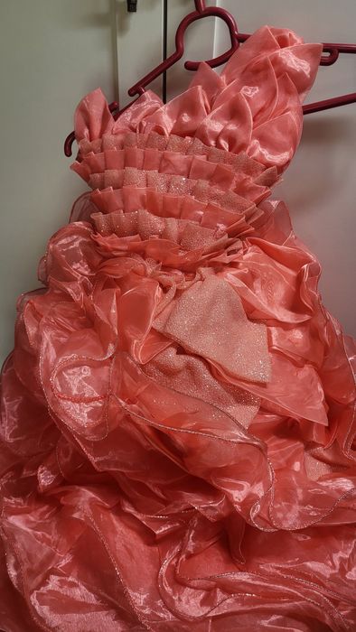 Платье на девочку от3 до 5 лет