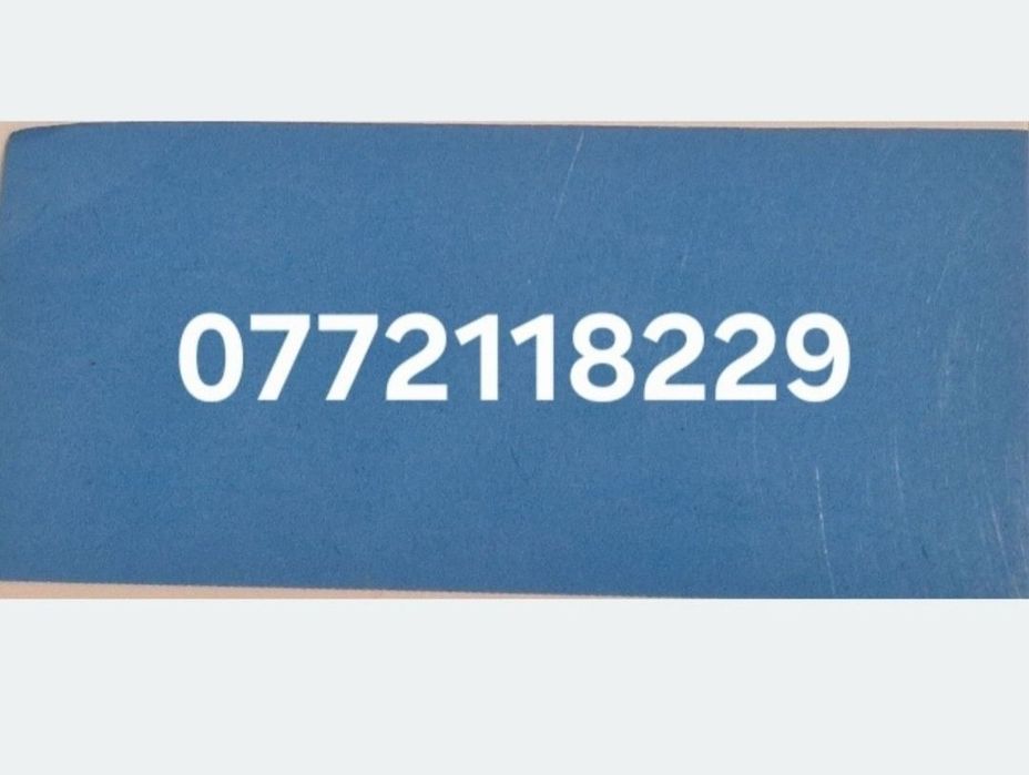 Husă telefon iphone 13.