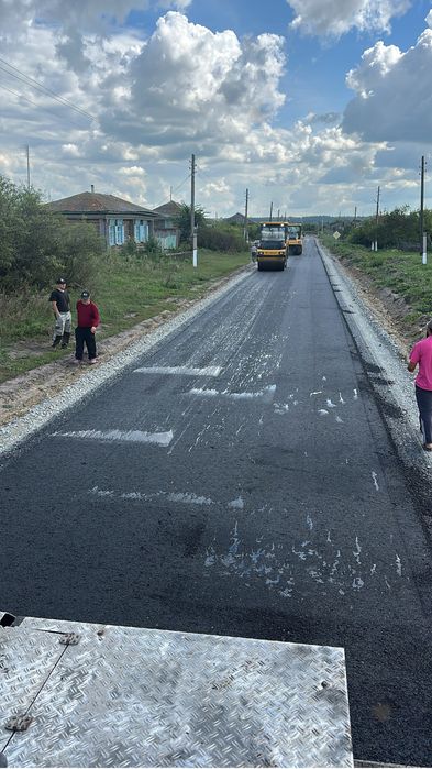 Услуги по асфальтированию территорий