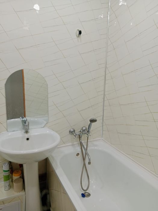 Продам 2 х комнатную квартиру 3 - 49