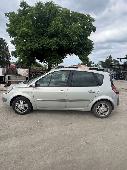 Renault Scenic 1.9 dCi/Рено Сценик НА ЧАСТИ