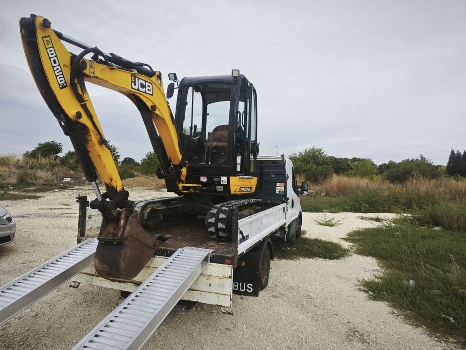 3 тонен багер 30е