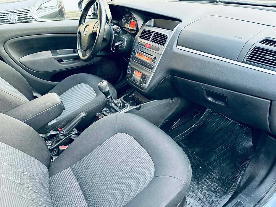 Fiat Linea 1.4Benzina ~ Climatronic Senz Park ~ 150000Km