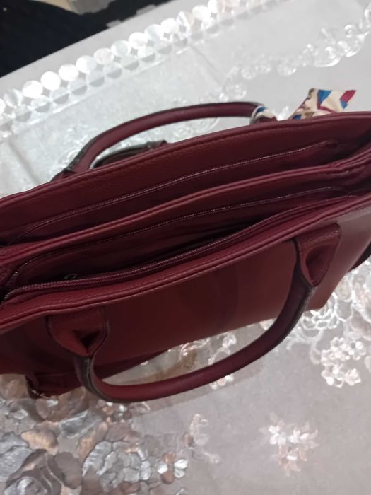 Дамска кожена чанта