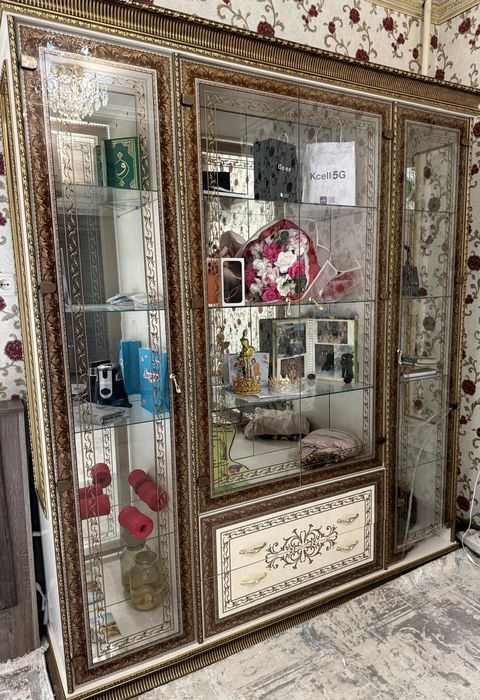 Стенка горка для зала