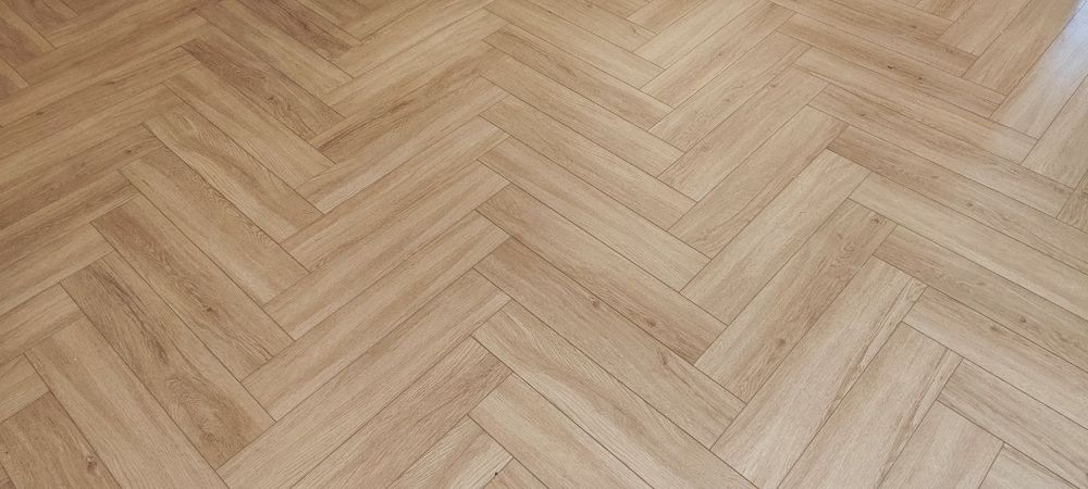 Укладка ламината и линолеума