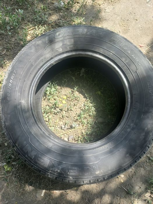 Продам резину на 17
