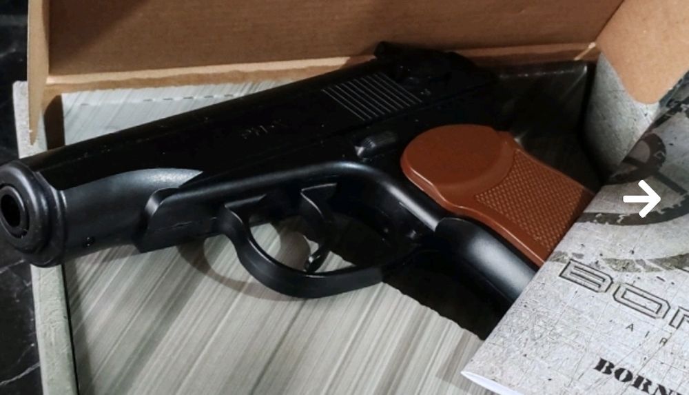 Продава се Airsoft пистолет