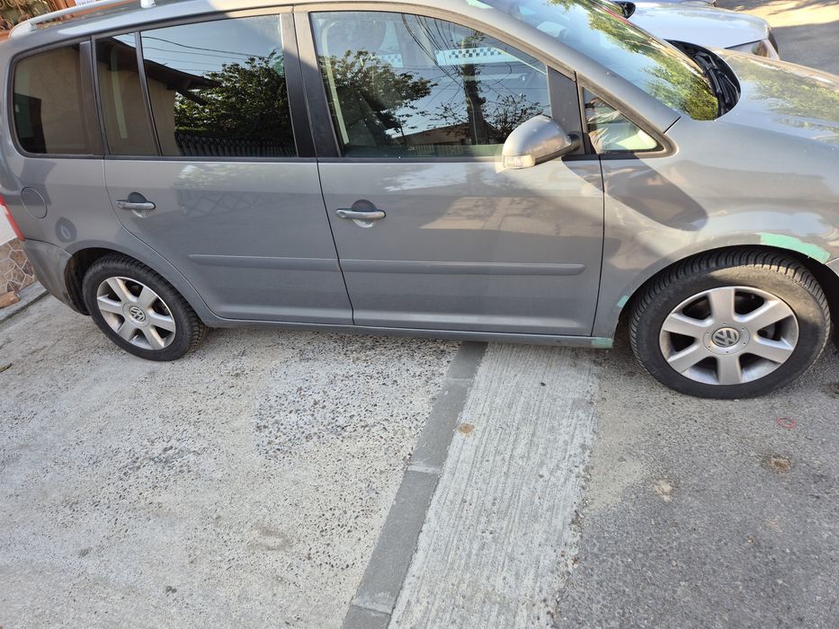 VOLKSWAGEN Touran 2005 — imagine 2