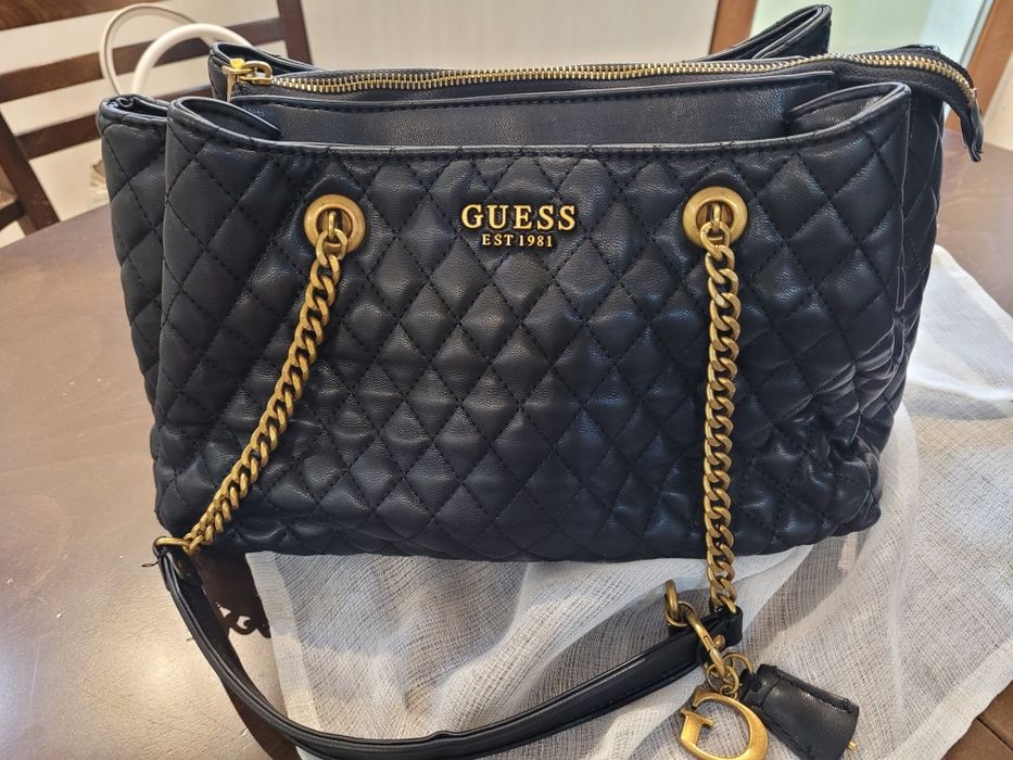 Чанти  Guess & Desigual