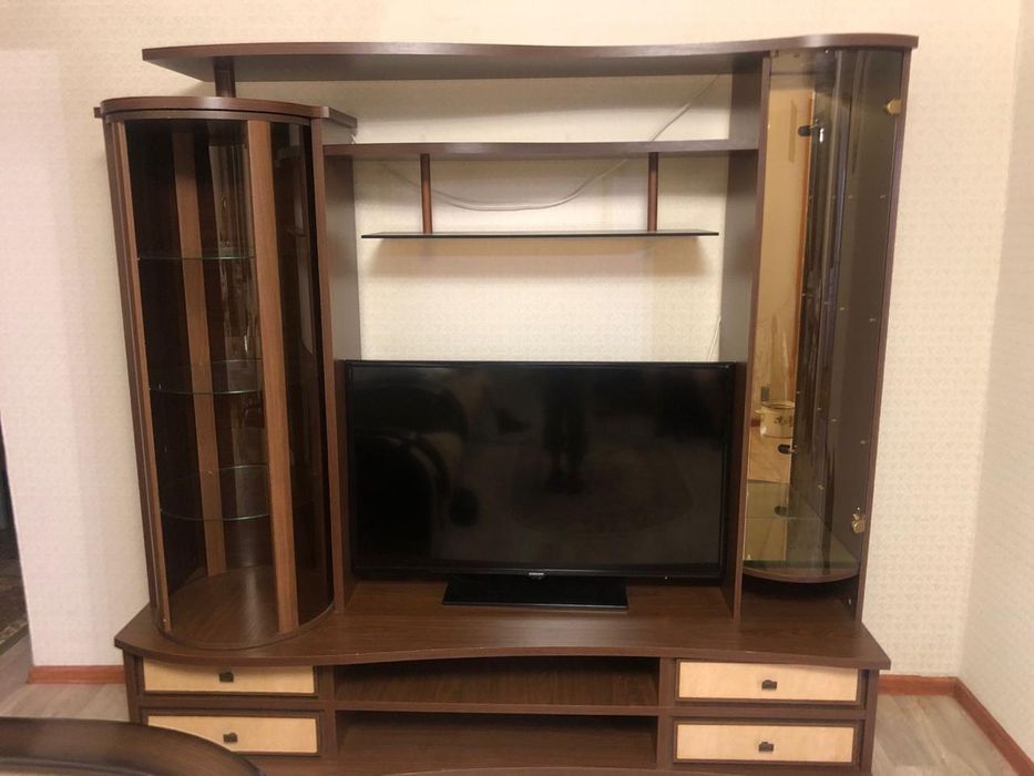 Мебель горка в гостинную