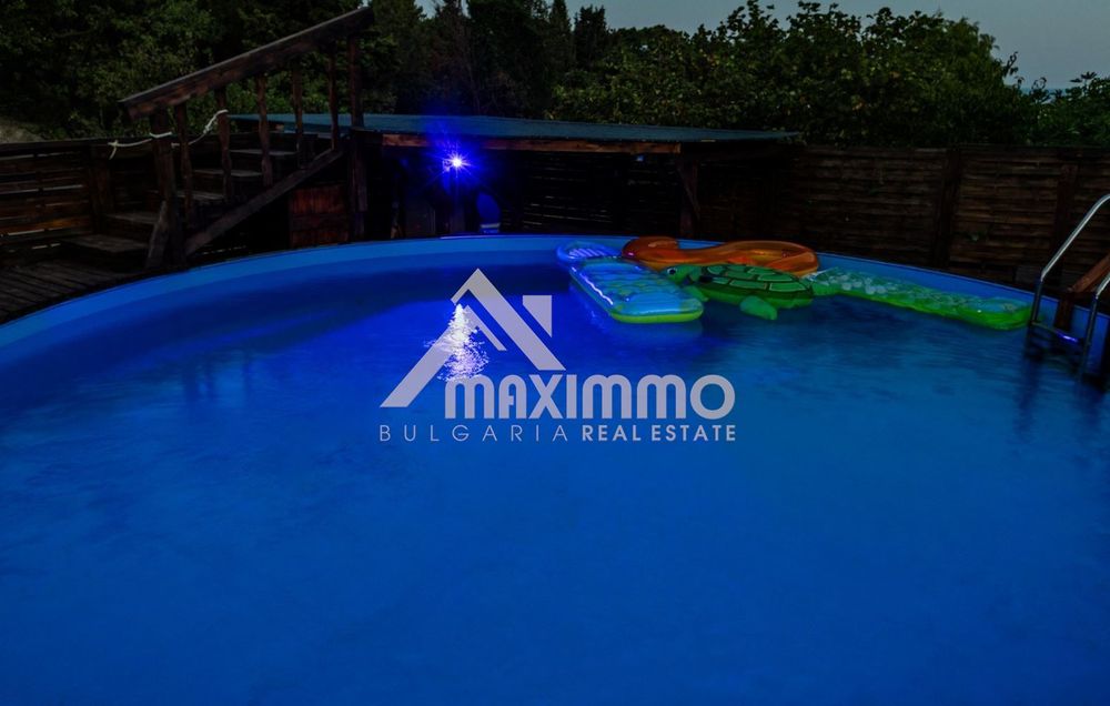 Продава се Къща в к.к. Златни пясъци - 370 кв.м за 1068 €/кв.м - Снимка #12