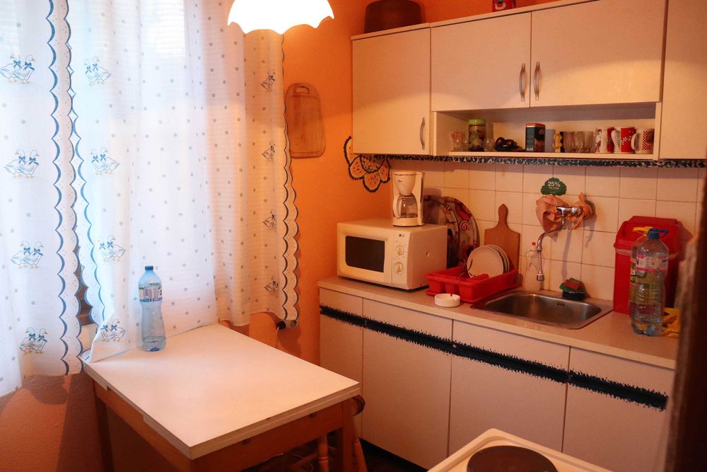 Продава се Къща в София, Фондови жилища - 160 кв.м за 1032 €/кв.м - Снимка #10