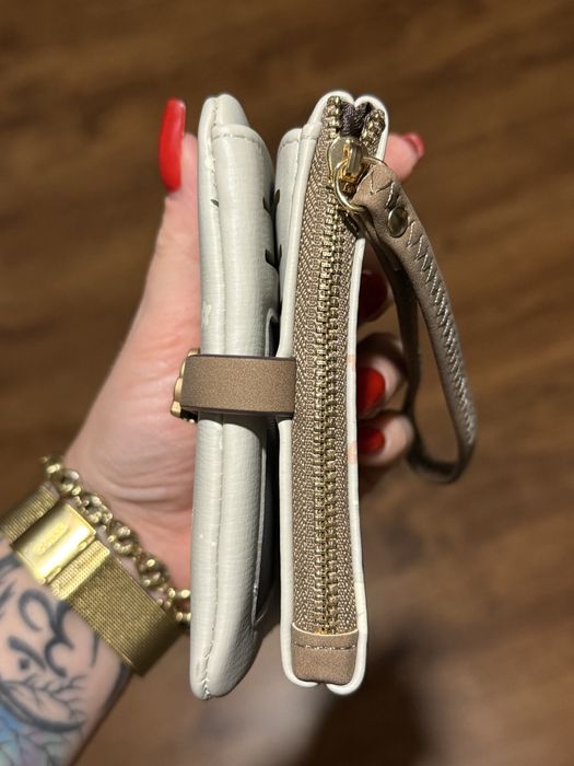 Дамско портмоне