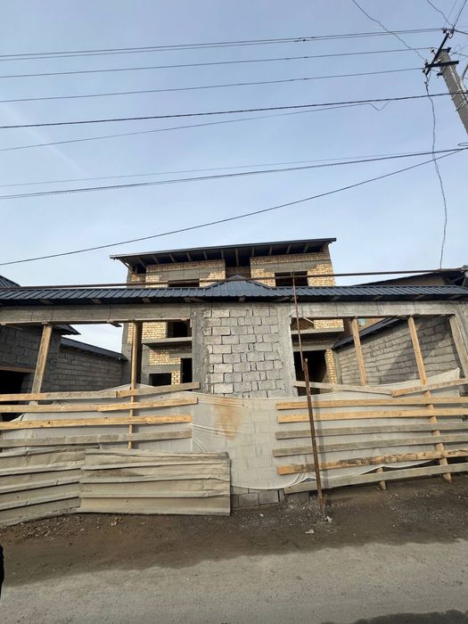 Каробка холатида