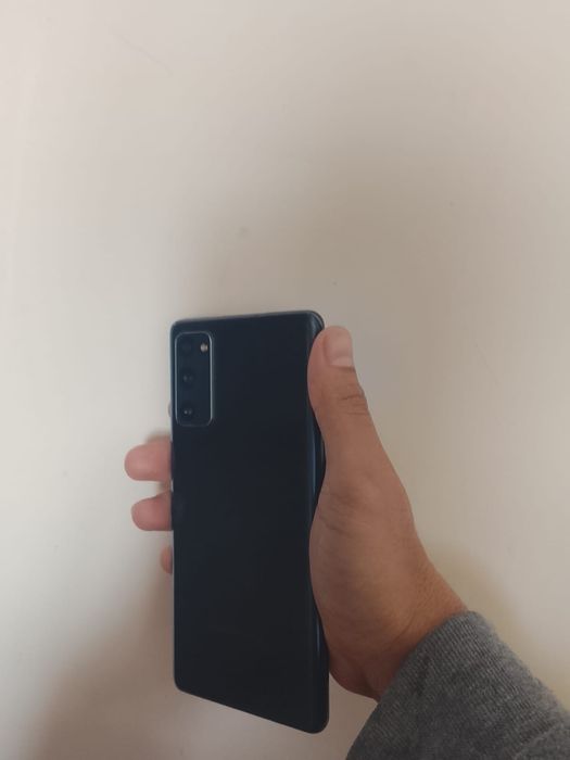 Самсунг s20fe 128gb