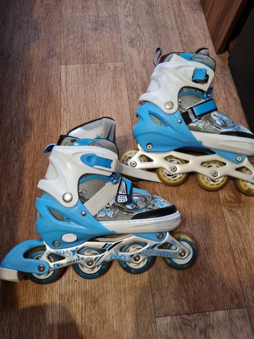 Продам роликовые коньки